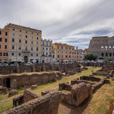 Colosseo Luxe Apartment In The Center Of Rome Luaran gambar