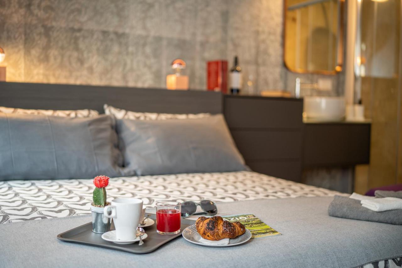 Colosseo Luxe Apartment In The Center Of Rome Luaran gambar