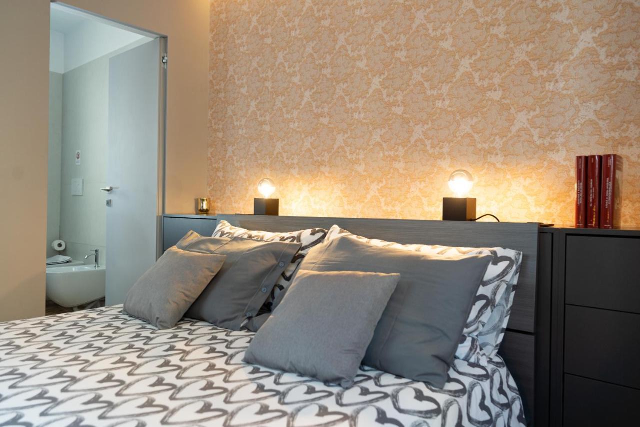 Colosseo Luxe Apartment In The Center Of Rome Luaran gambar