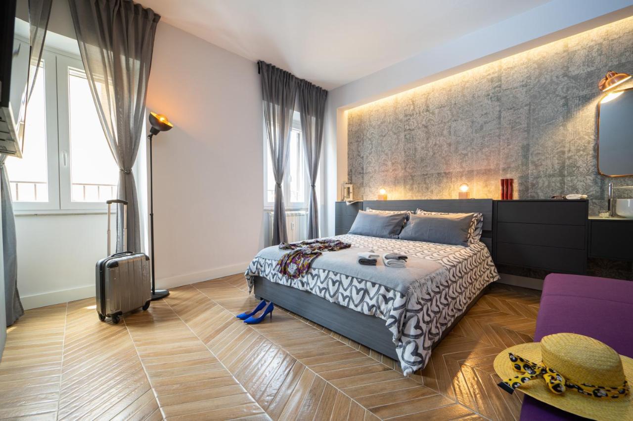 Colosseo Luxe Apartment In The Center Of Rome Luaran gambar